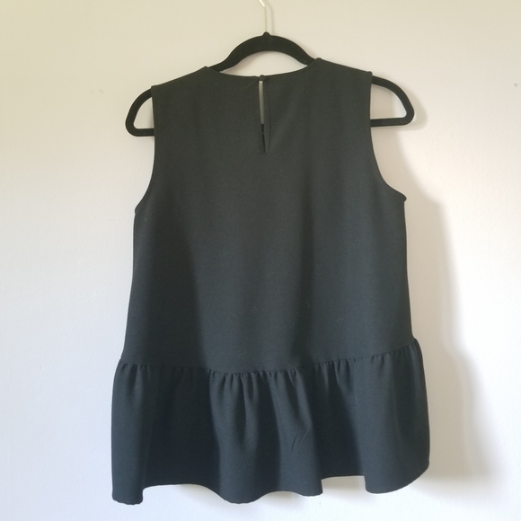 Who What Wear Black Peplum Sleeveless Top - Picture 3 of 5